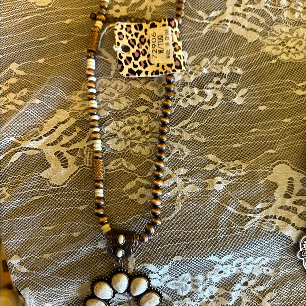 Brown and Cream Beaded Necklace